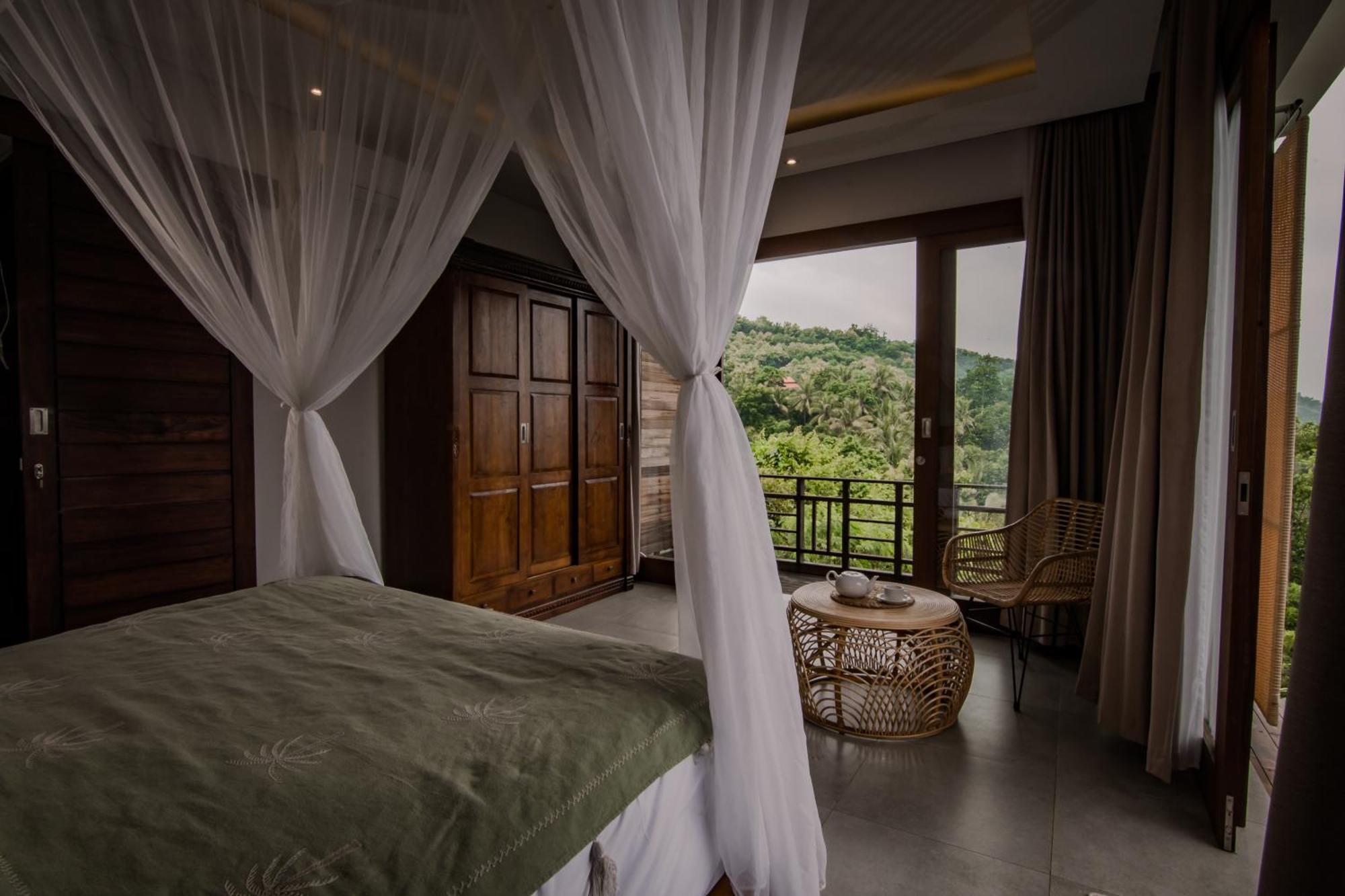 Abinawa Hill Bed & Breakfast Lovina  Exterior photo