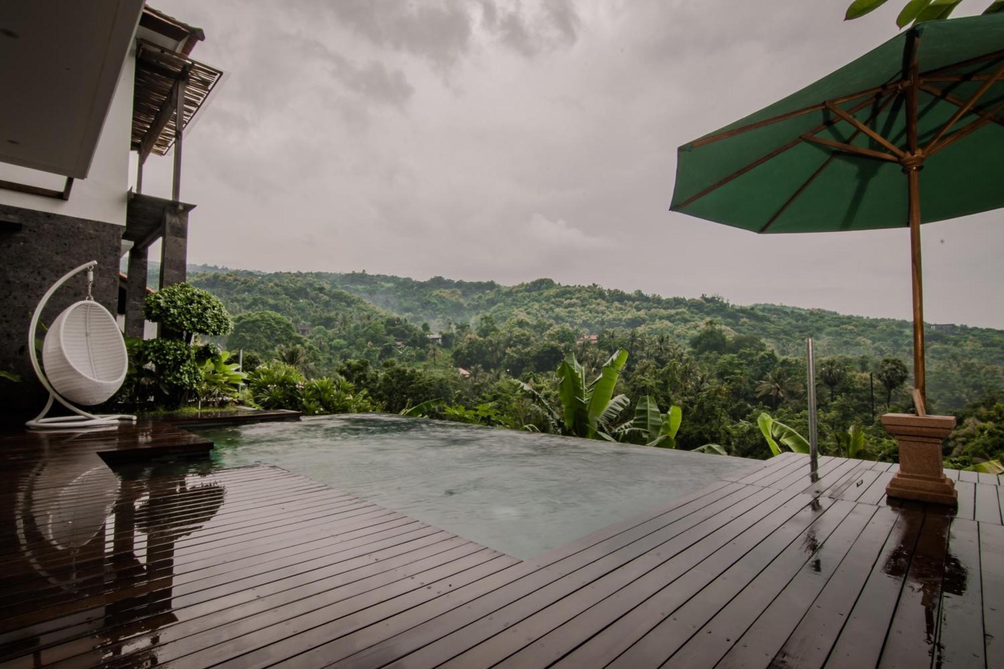 Abinawa Hill Bed & Breakfast Lovina  Exterior photo